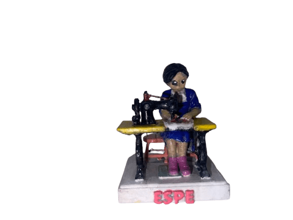 figurina - personalizada - costurera - TRES D