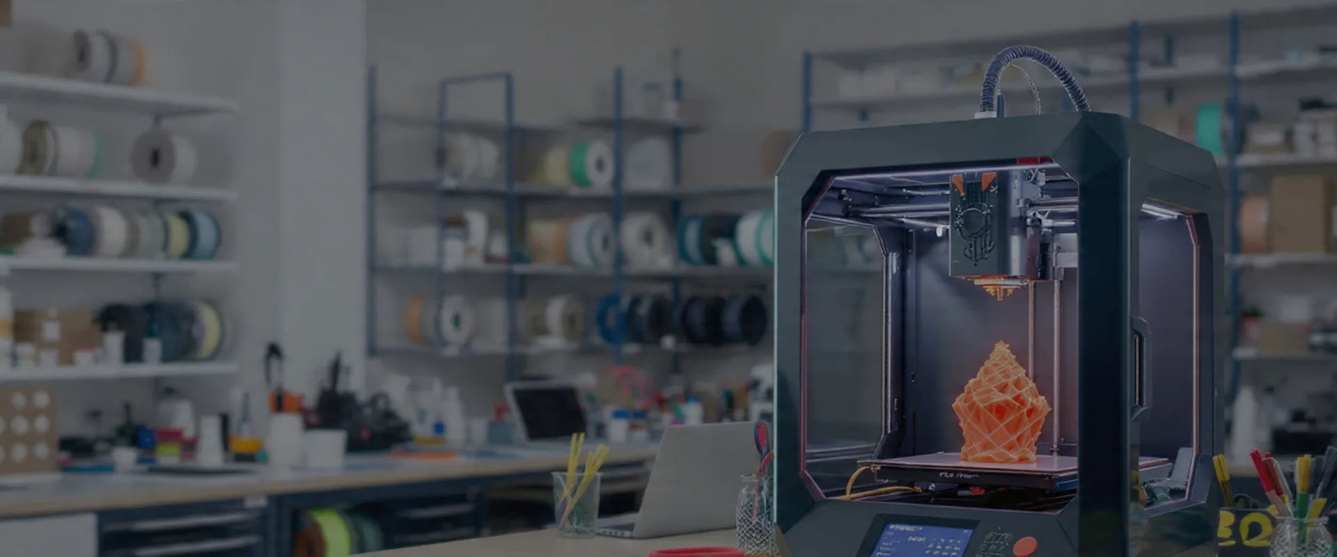 impresora 3d-imprimiendo una pieza