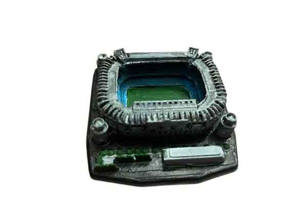 Bernabeu Bolsillo – Estadio 3D pintado a mano en Aviles - TRES D