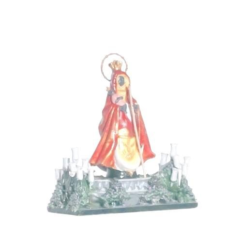Figura religiosa 3D vista lateral derecha con báculo y peana con velas – réplica personalizada TRES D