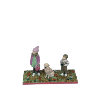 Miniatura personalizada 3D frontal de dos niños y labrador sobre peana con hojas – figura familiar a partir de foto